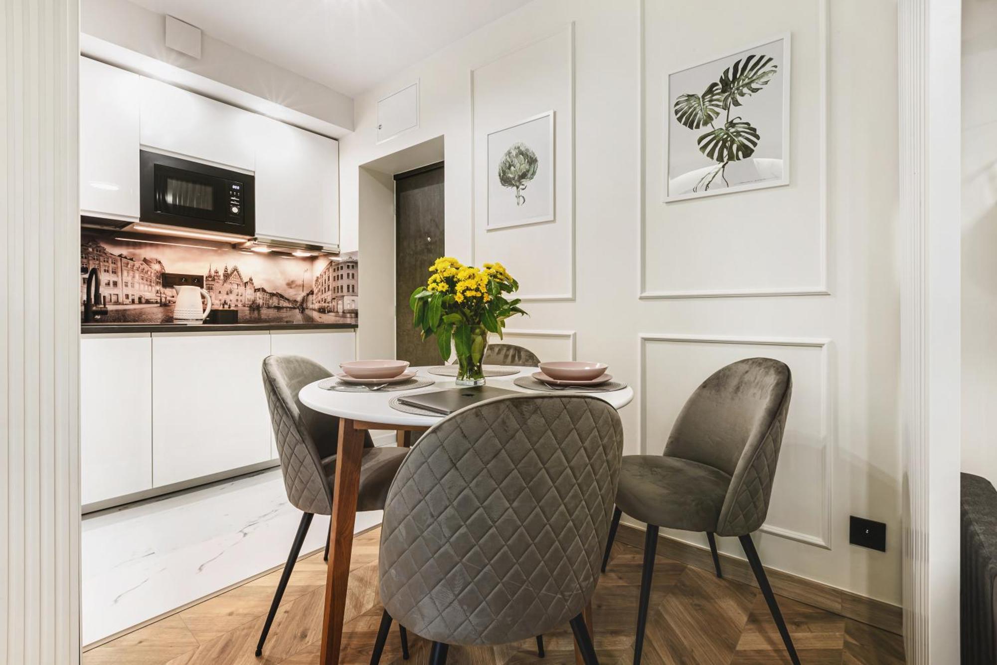 Luksusowe Apartamenty Przy Rynku Wrocław Exteriör bild
