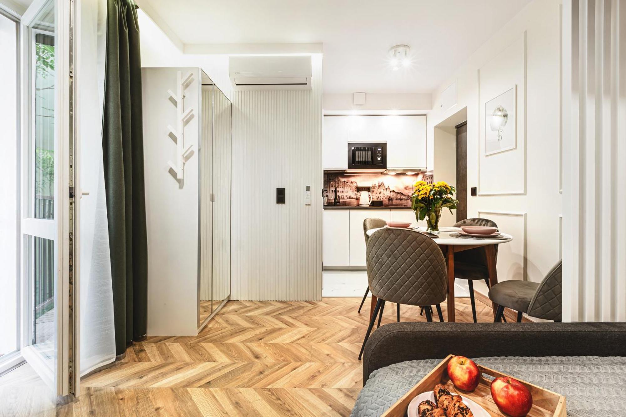Luksusowe Apartamenty Przy Rynku Wrocław Exteriör bild