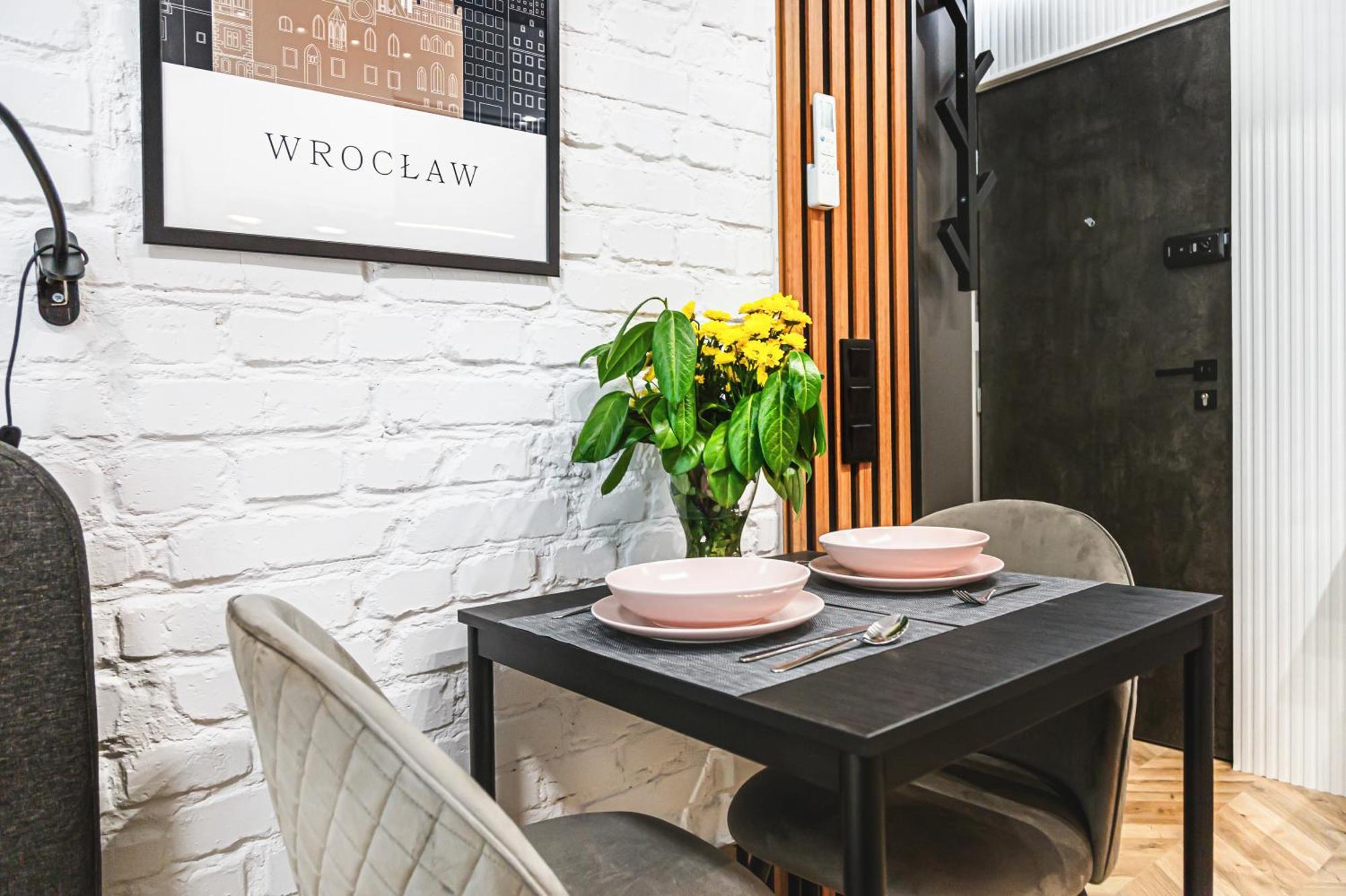 Luksusowe Apartamenty Przy Rynku Wrocław Exteriör bild